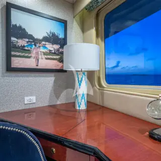 VIP Desk