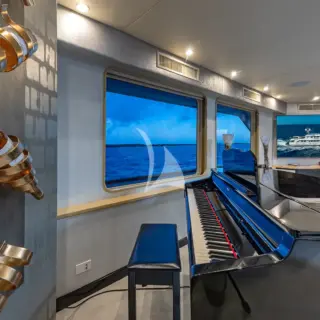 Main Salon