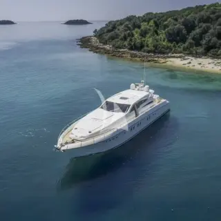 SEA LADY anchored