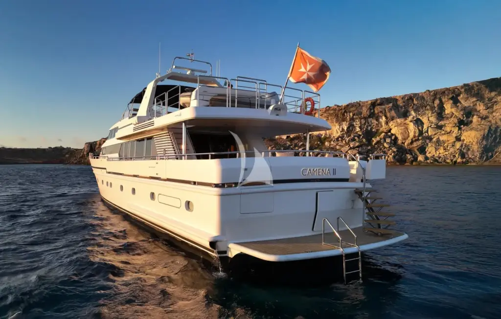 CAMENA II - Aft swim platform 