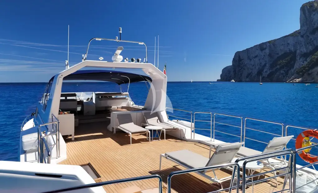 CAMENA II - Flybridge sun deck 