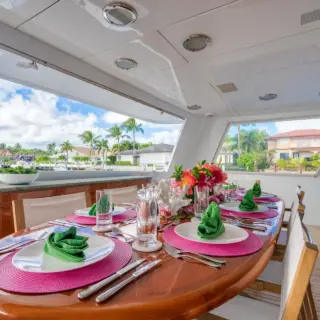 AFT DECK SEATING