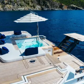 Jacuzzi and swim platform
