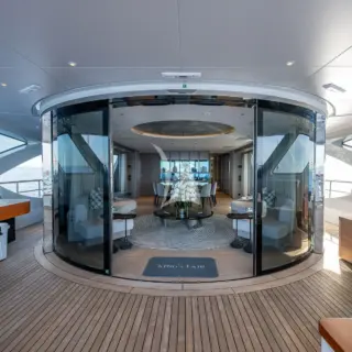 Main Deck / Salon Main