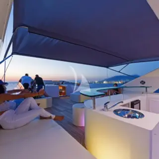 Flybridge