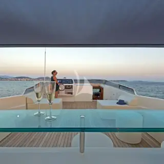 Flybridge