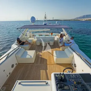 Flybridge
