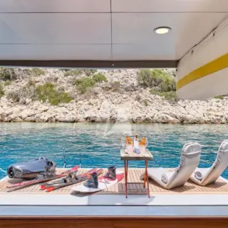 Beach club
