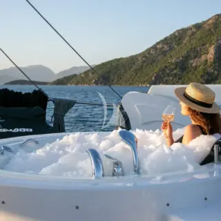 Good Life - Image 15