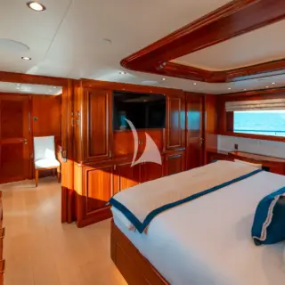 BLUE TIME - Master Stateroom