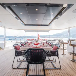 Upper deck aft dining area