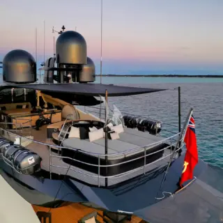 Bridge deck aft