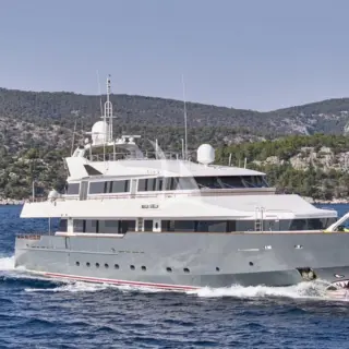 BELLA STELLA - Image 12