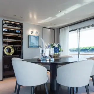Main Deck Dining