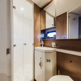 OCEAN LOUNGE - Image 10
