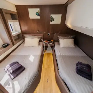 OCEAN LOUNGE - Image 9