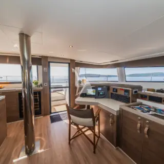 OCEAN LOUNGE - Image 19
