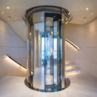 Elevator from lower to upper deck