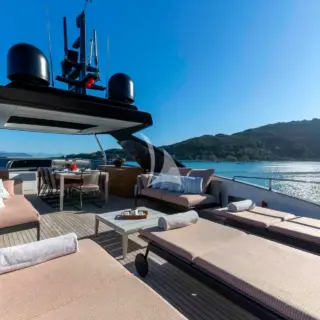Sun deck