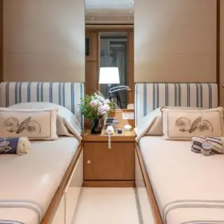 Twin Cabin 1