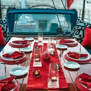 DARK STAR OF LONDON - Outdoor Dining