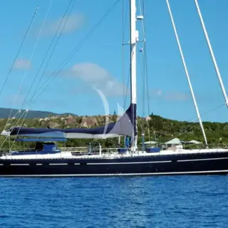 DARK STAR OF LONDON - At anchor