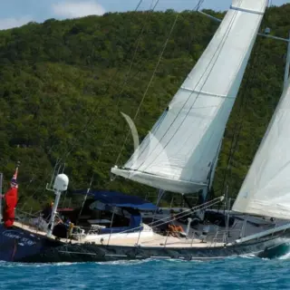 DARK STAR OF LONDON - Exterior