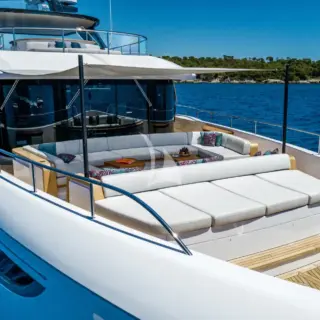NORTHERN ESCAPE | Bow Lounge Area
