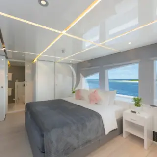 Two Master suites on the Upper deck with king size beds