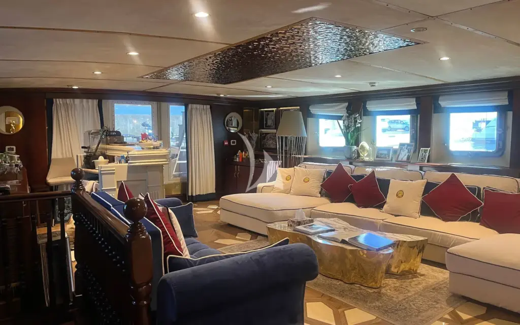 KALIZMA - Salon refitted 2025