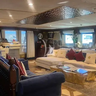 Salon refitted 2025