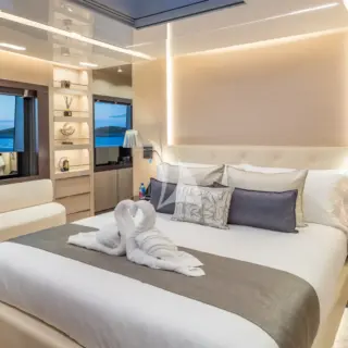 BACK 9 AND A HALF - Image 24