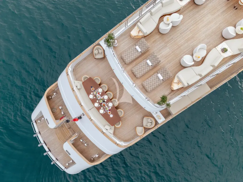 ISABELL PRINCESS OF THE SEA - Image 3