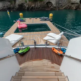 Swim platform