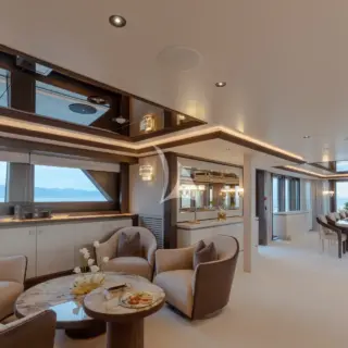 Dining - Upperdeck Salon