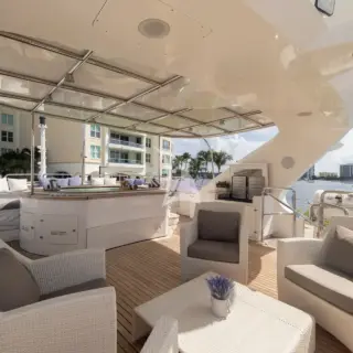 Sun Deck Lounge