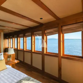 Panoramic views from the Owners stateroom