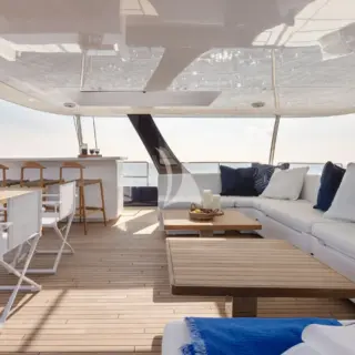 Flybridge
