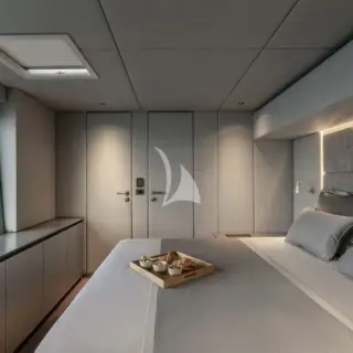 Guest cabin