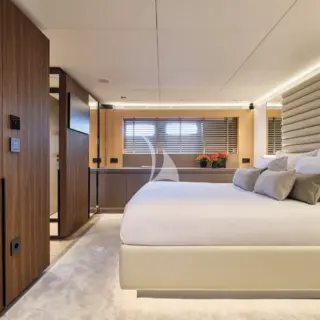 VIP cabin