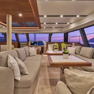 SOL MADININA - main saloon seating area 