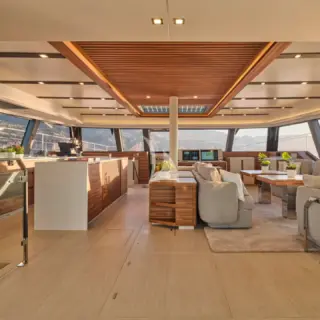 SOL MADININA - Main saloon