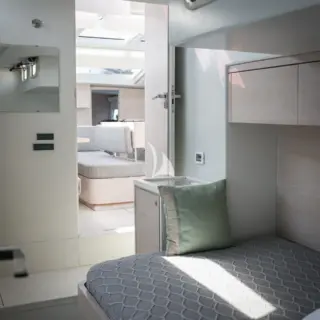 Twin guest cabin