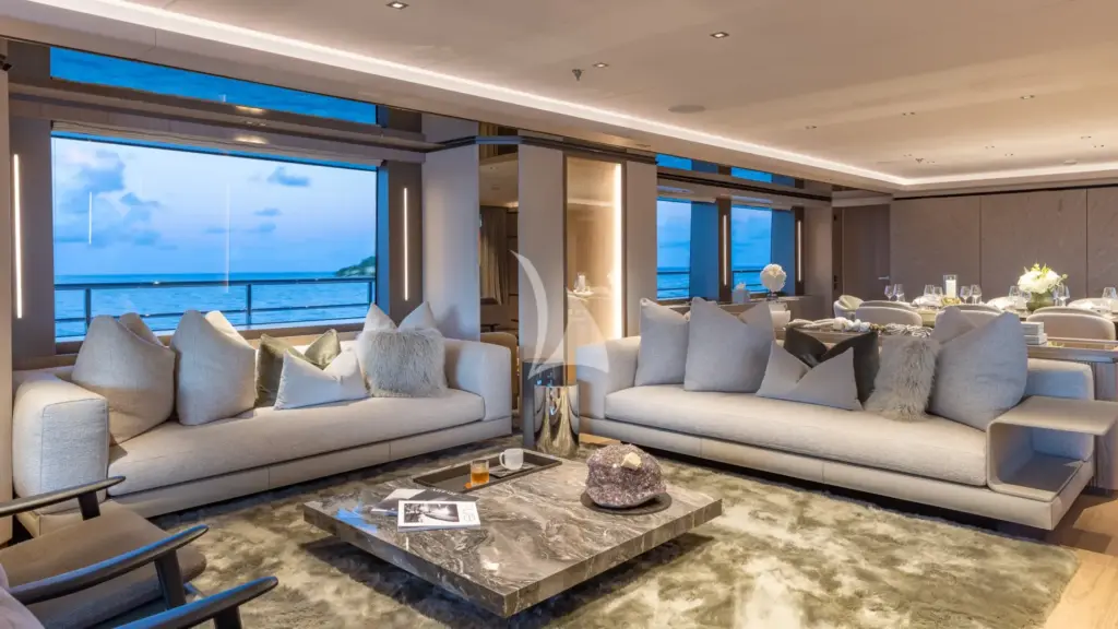 GIOIA - Main deck lounge