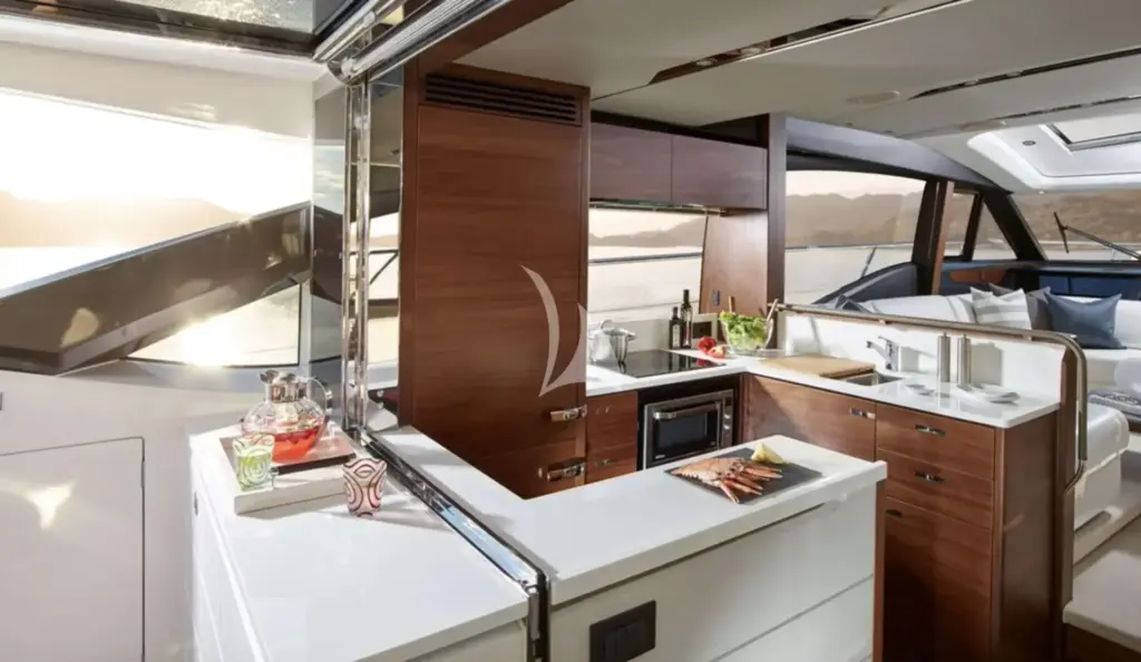 FAR & AWAY - Image 5