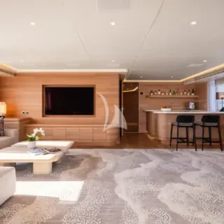 Upper deck lounge