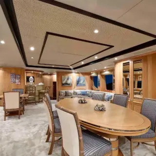 Upper deck salon dining