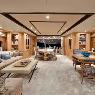 Upper deck salon