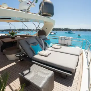 Flybridge