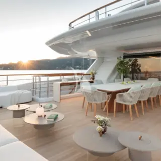 Upper deck aft dining area